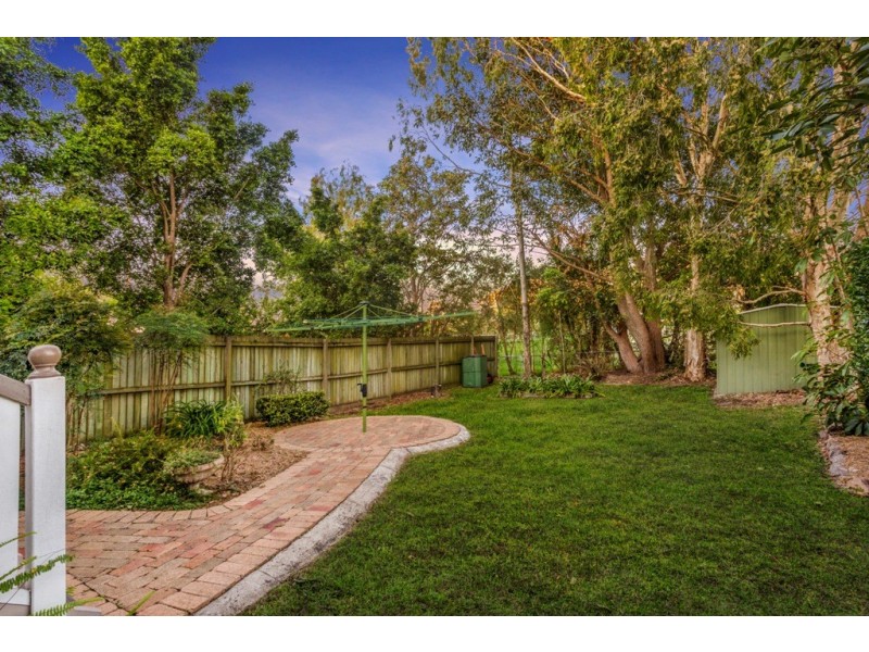 65 Lanham Ave, Grange QLD 4051