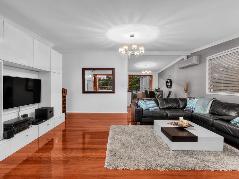 97 Lanham Ave, Grange QLD 4051