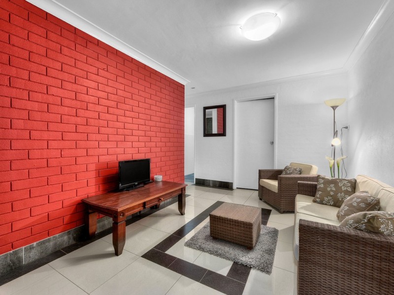 97 Lanham Ave, Grange QLD 4051