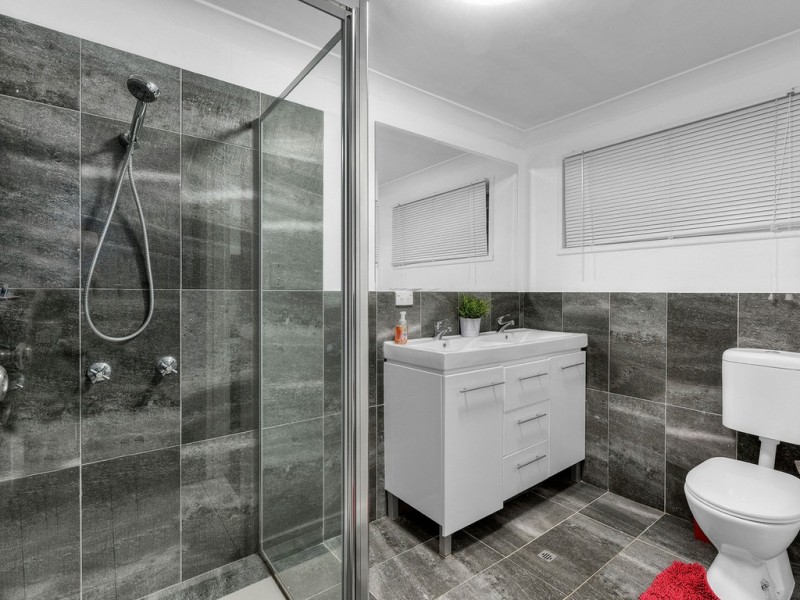 97 Lanham Ave, Grange QLD 4051