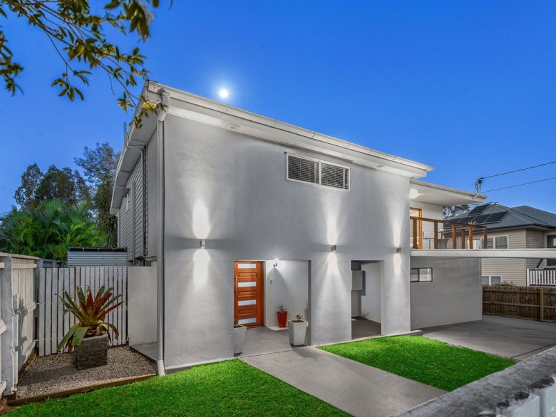 97 Lanham Ave, Grange QLD 4051