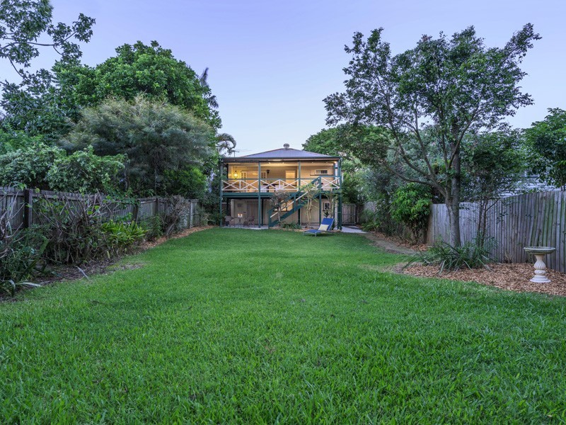 22 Myrtle Street, Grange QLD 4051