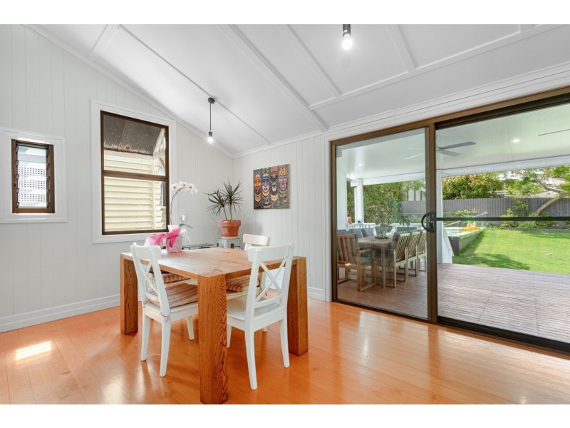 31 Myrtle Street, Grange QLD 4051