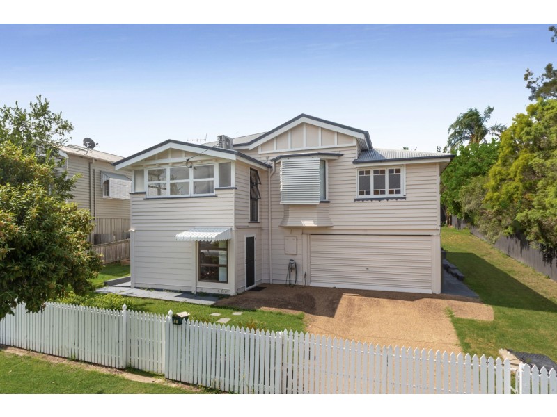 31 Myrtle Street, Grange QLD 4051