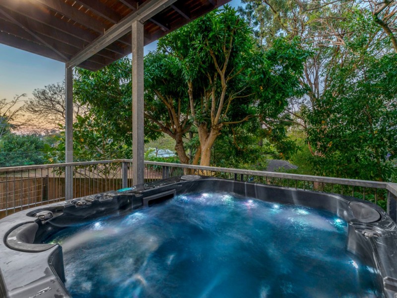 53 Newton Street, Grange QLD 4051