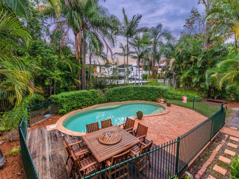 14 Stevenson Street, Grange QLD 4051