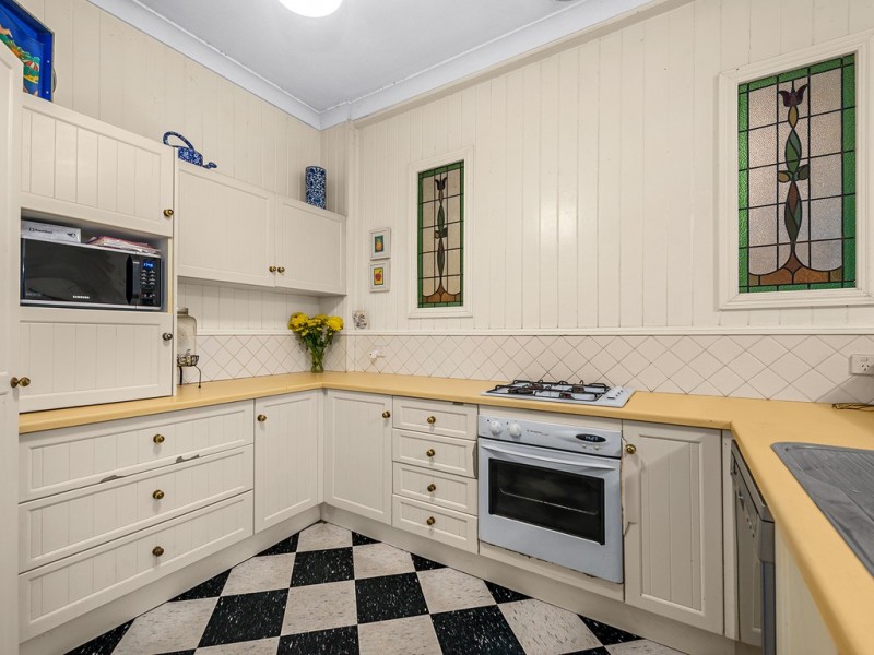 14 Stevenson Street, Grange QLD 4051