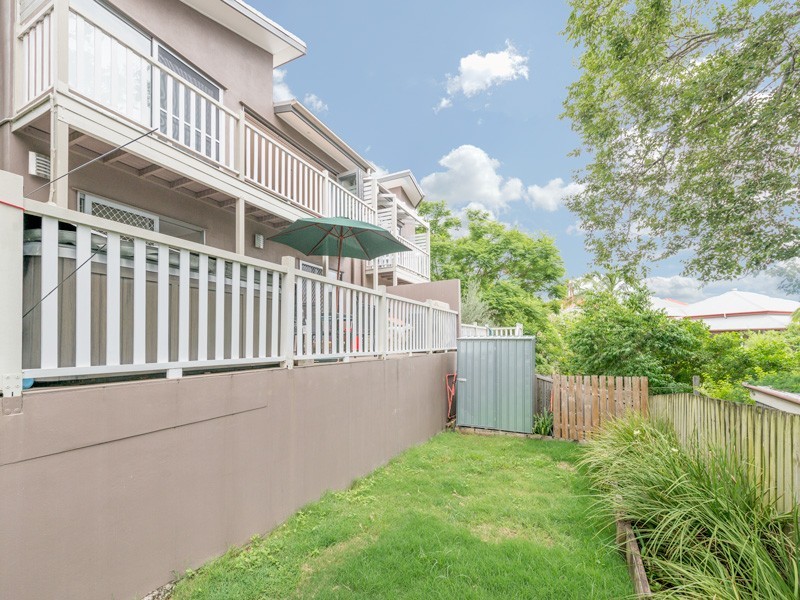 16 Lorimer Terrace, Kelvin Grove QLD 4059