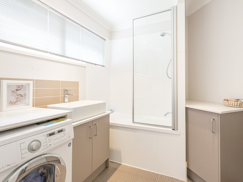 16 Lorimer Terrace, Kelvin Grove QLD 4059