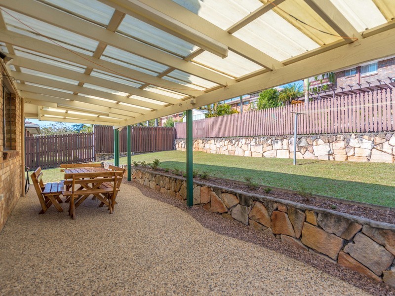 21 Lanchester Street, Stafford Heights QLD 4053