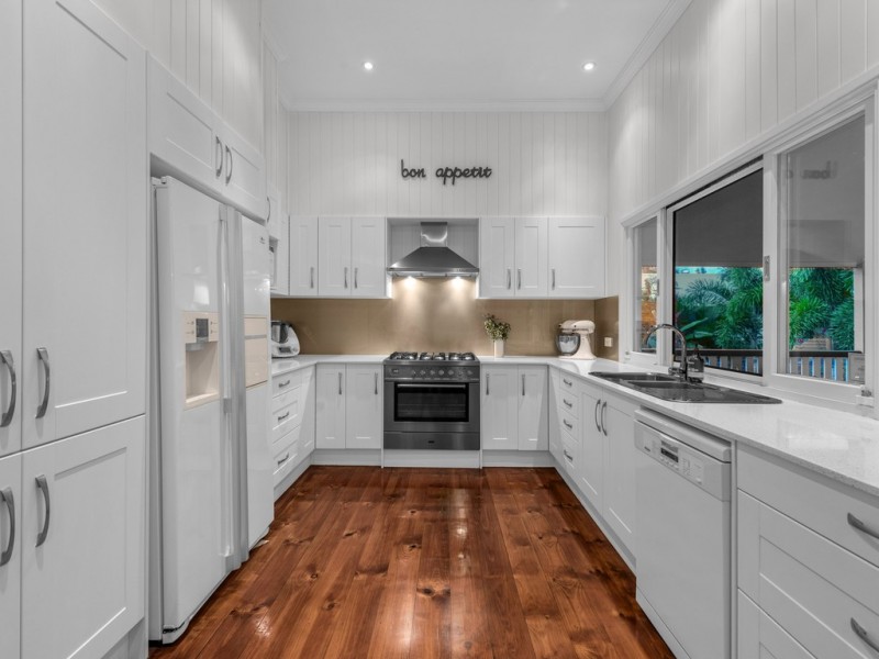 53 Broughton Road, Kedron QLD 4031