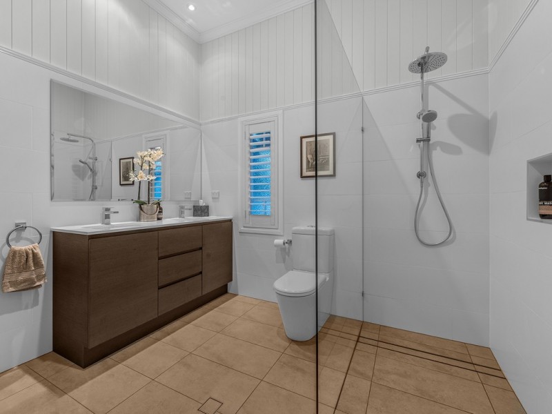 53 Broughton Road, Kedron QLD 4031