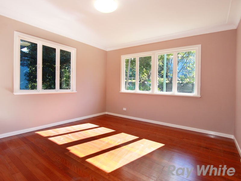 49 Rennie Street, Indooroopilly QLD 4068