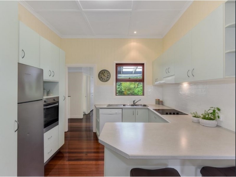 28 Raymont Road, Grange QLD 4051