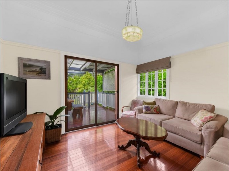 28 Raymont Road, Grange QLD 4051