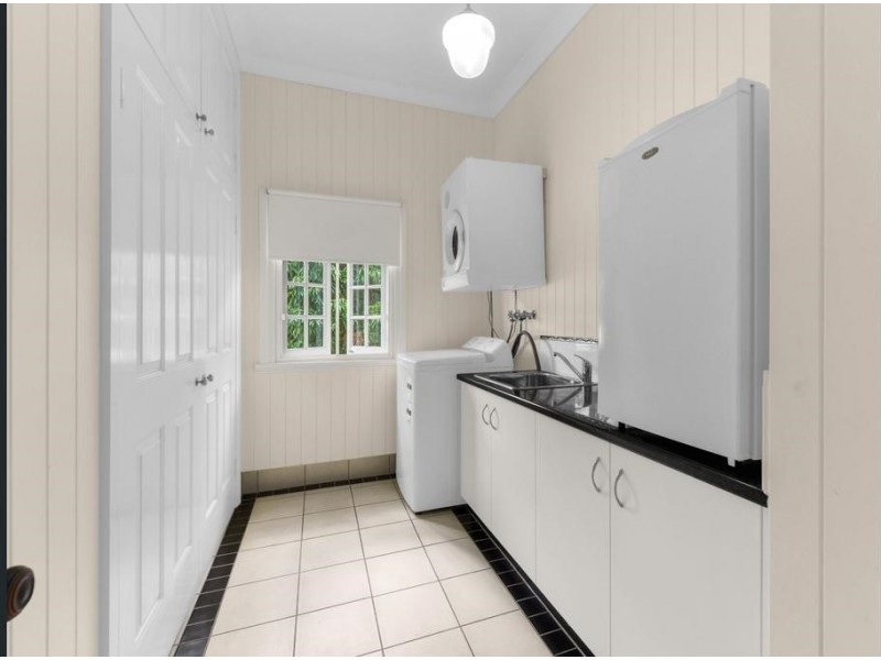 28 Raymont Road, Grange QLD 4051