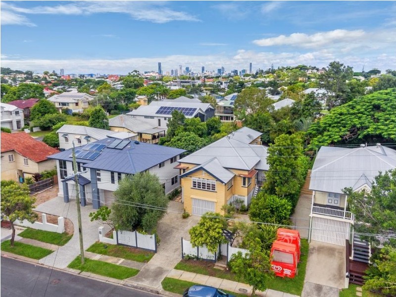 28 Raymont Road, Grange QLD 4051