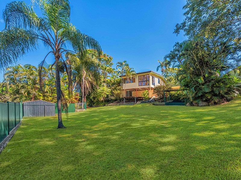 23 Heilbromm Street, Stafford Heights QLD 4053