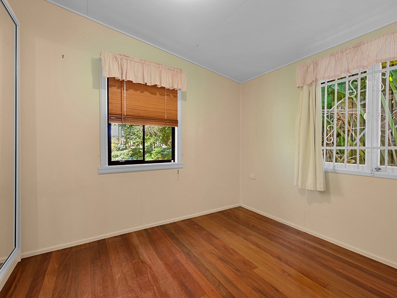 23 Heilbromm Street, Stafford Heights QLD 4053