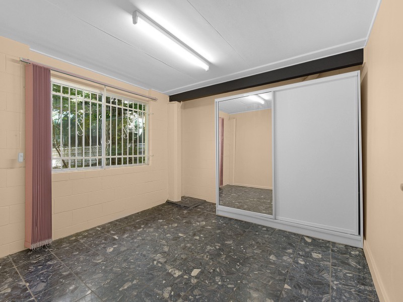 23 Heilbromm Street, Stafford Heights QLD 4053