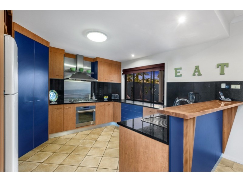 8 Adele Street, Kedron QLD 4031