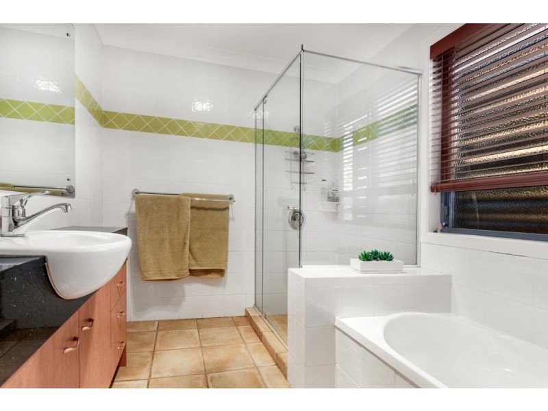 8 Adele Street, Kedron QLD 4031