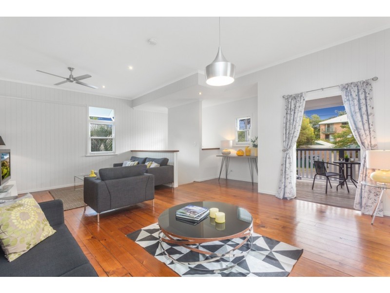 102 Swan Street, Gordon Park QLD 4031
