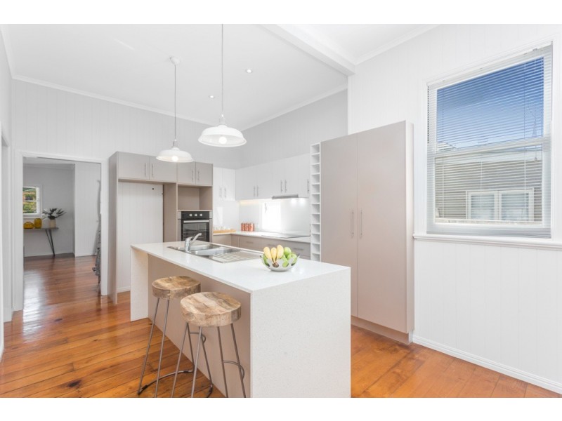 102 Swan Street, Gordon Park QLD 4031