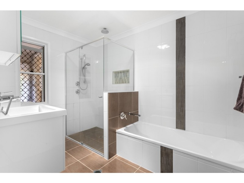 62 Araluen Street, Kedron QLD 4031