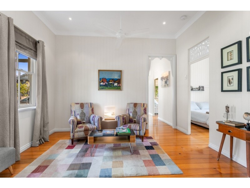 98 Khartoum Street, Gordon Park QLD 4031