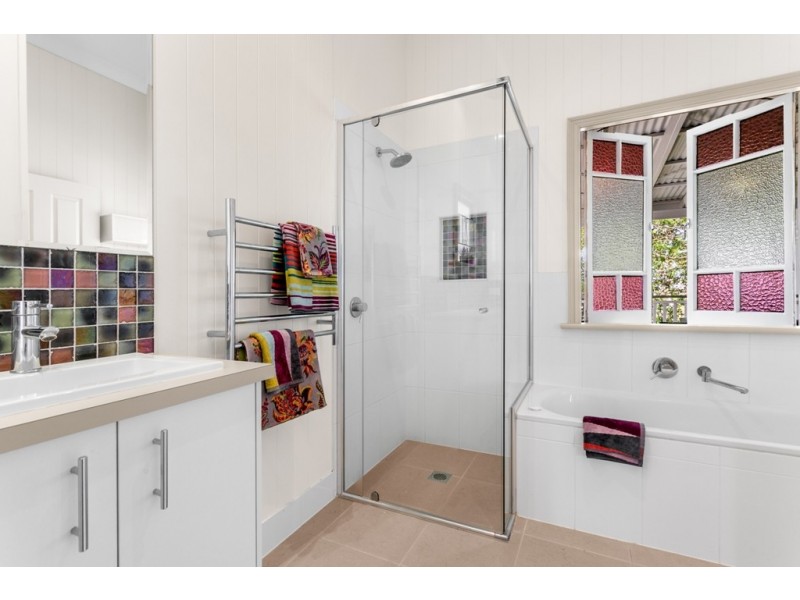 98 Khartoum Street, Gordon Park QLD 4031