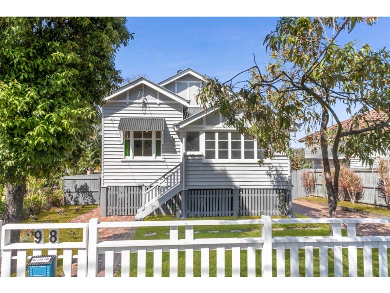 98 Khartoum Street, Gordon Park QLD 4031