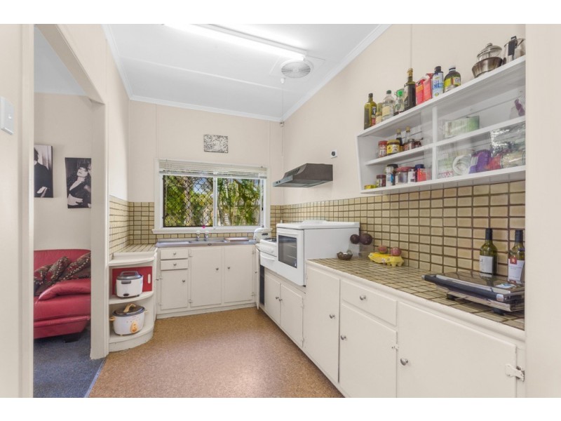 11 Rentoul Street, Gordon Park QLD 4031