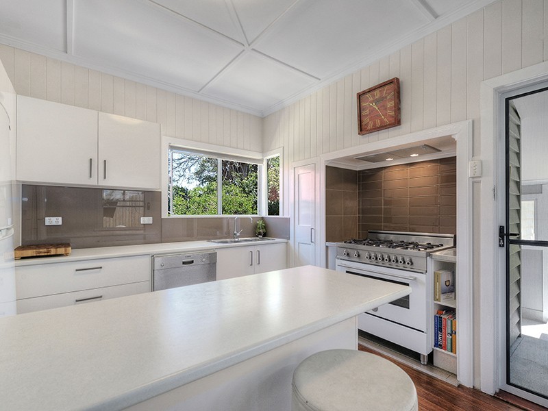 19 Stirling Street, Gordon Park QLD 4031