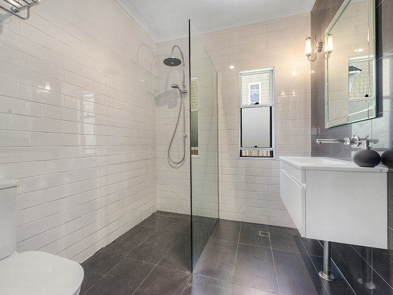 19 Stirling Street, Gordon Park QLD 4031