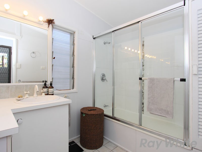 34 Armentieres Street, Kedron QLD 4031