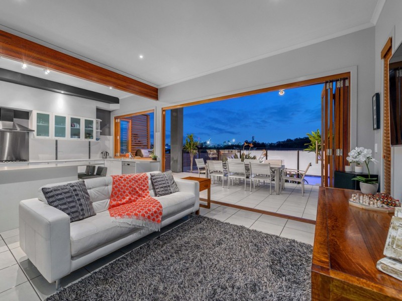 70 Abuklea Street, Wilston QLD 4051