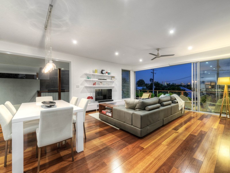 2 Angliss Street, Wilston QLD 4051