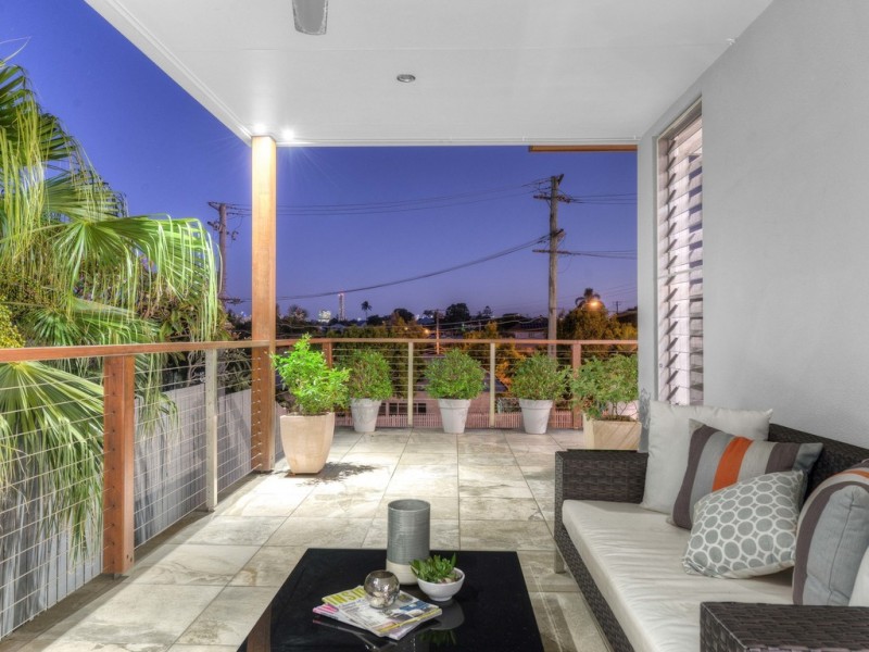 2 Angliss Street, Wilston QLD 4051