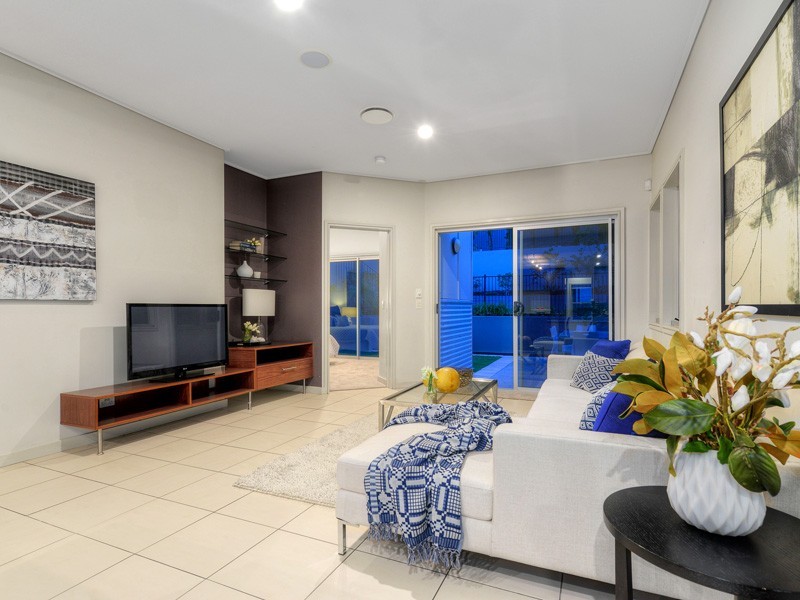 50 Angliss Street, Wilston QLD 4051