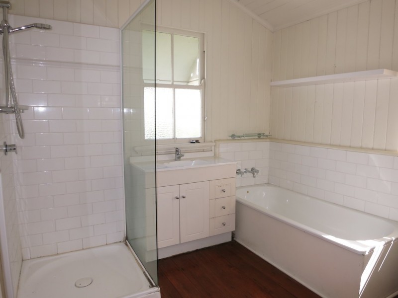 16 Antill Street, Wilston QLD 4051