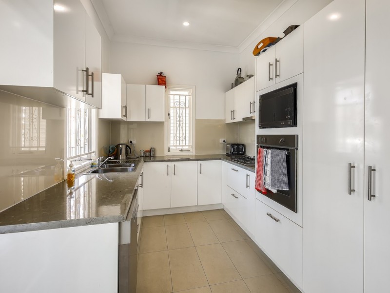 38 Cramond Street, Wilston QLD 4051