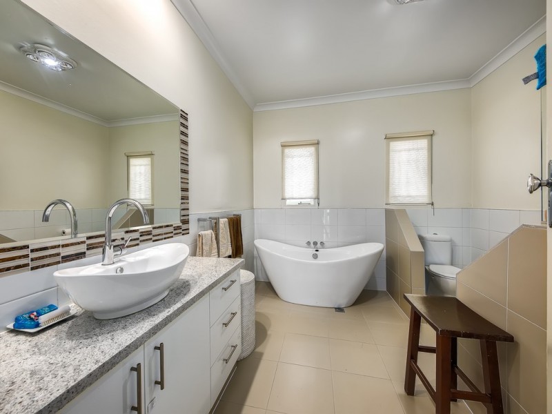 38 Cramond Street, Wilston QLD 4051