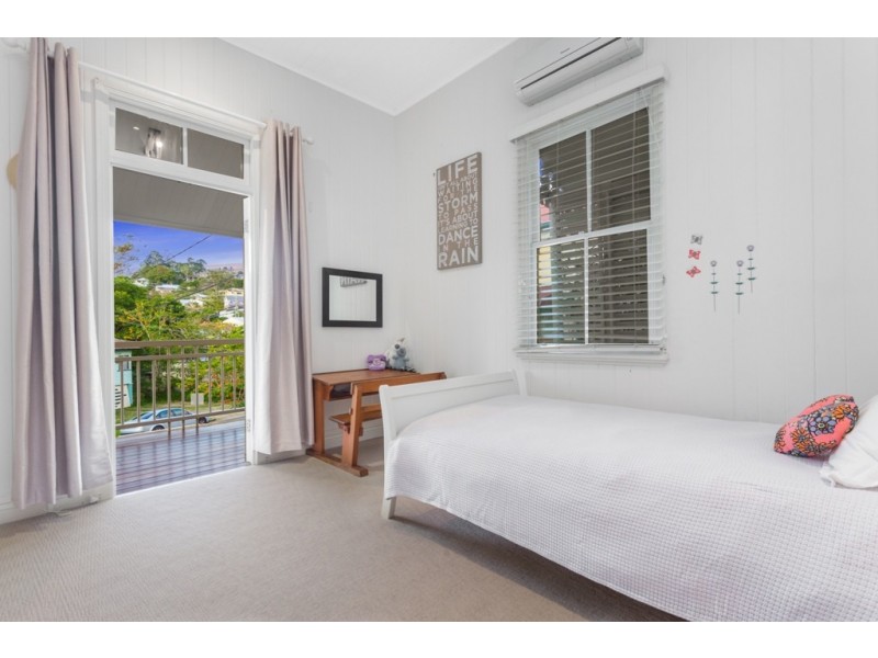 25 Badger Street, Newmarket QLD 4051