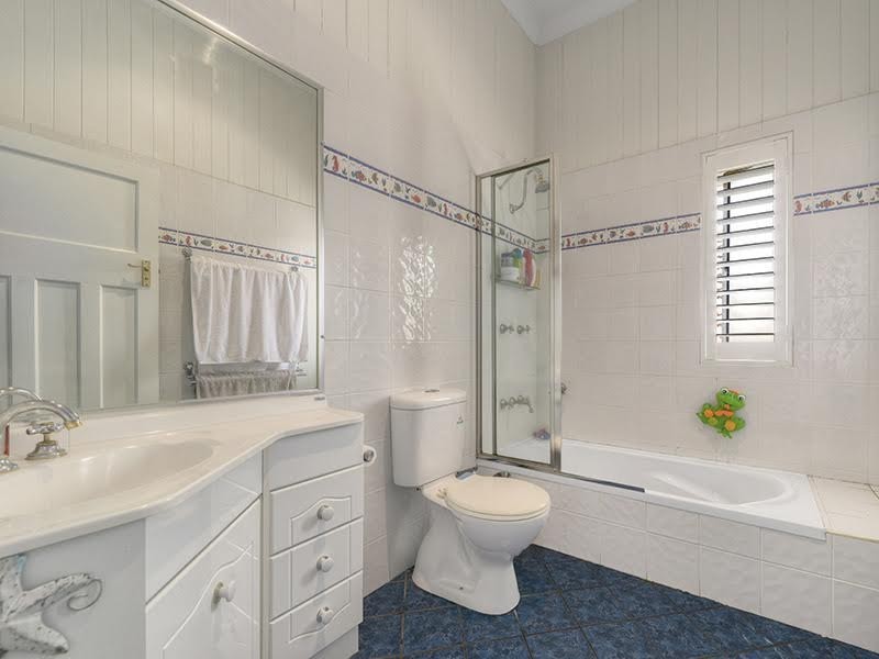 58 Seventh Avenue, Kedron QLD 4031