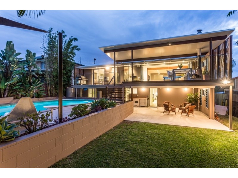 17 Wyman Street, Stafford Heights QLD 4053