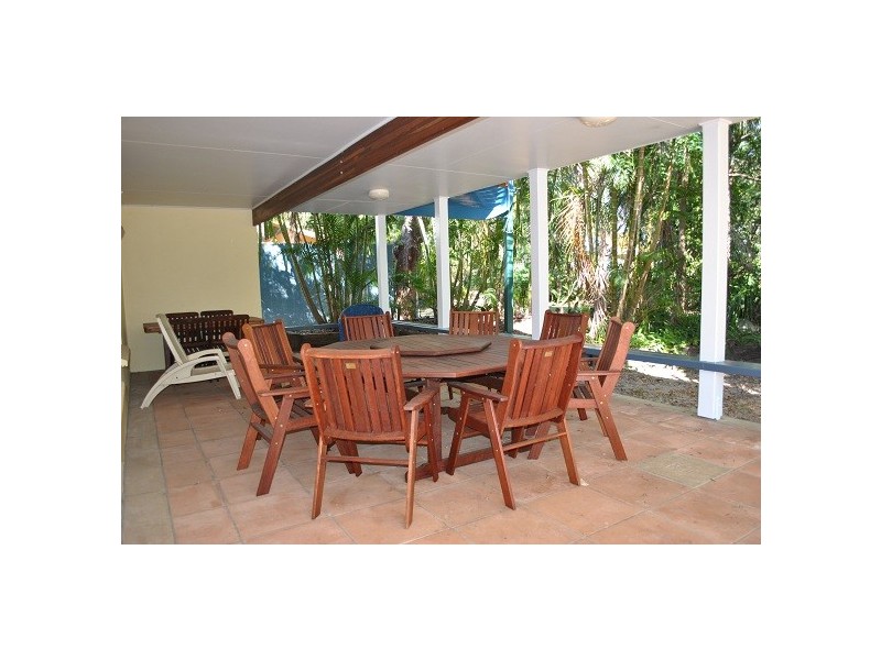 23 Kooringal Esplanade, Kooringal QLD 4025