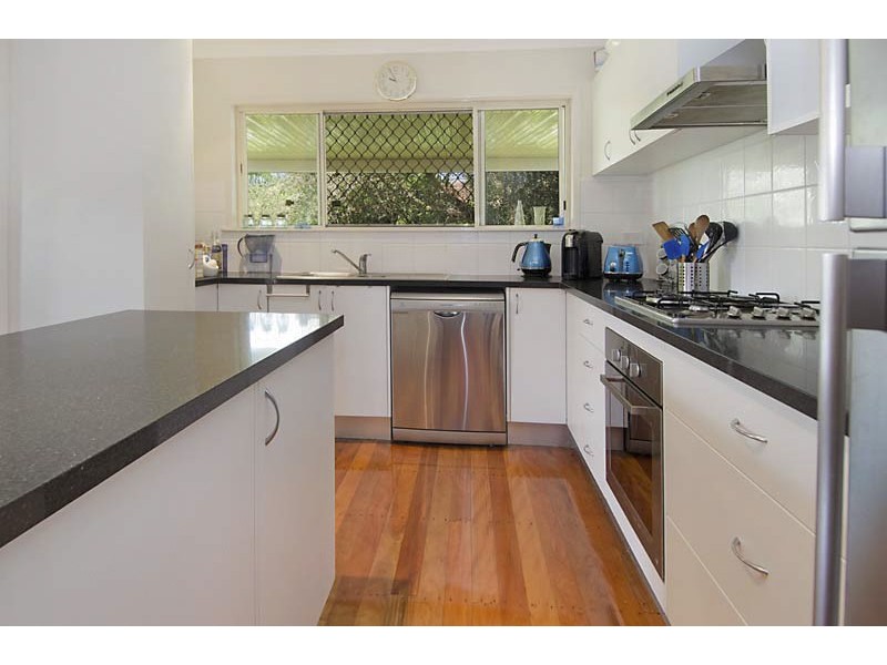 8 Julia Street, Wavell Heights QLD 4012