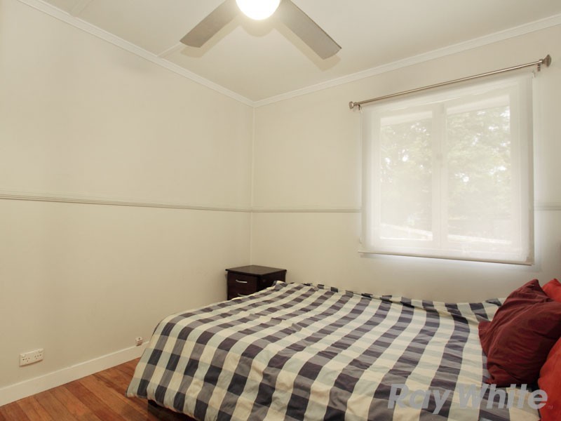 38 Kingaroy Street, Stafford Heights QLD 4053