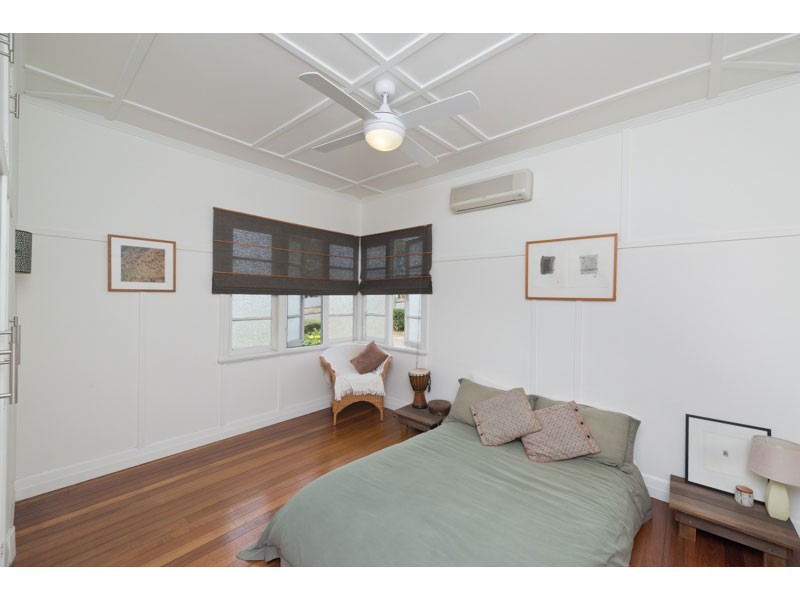 18 Moree Street, Kedron QLD 4031